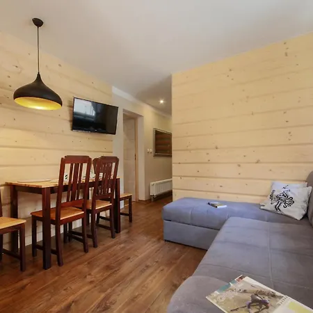 Belmont Проживание в семье *